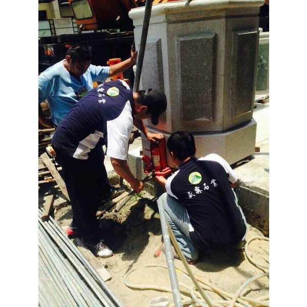 現代建築石雕工程 現代建築石雕工程,威霖石雕工程有限公司