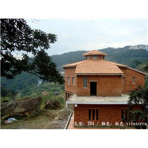 西班牙瓦-秋色-石碇六角屋