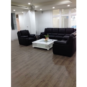 實績19 , 聖佳實業社