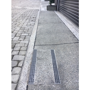 化妝蓋板