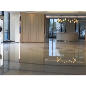 多彩無縫玻璃磨石地坪