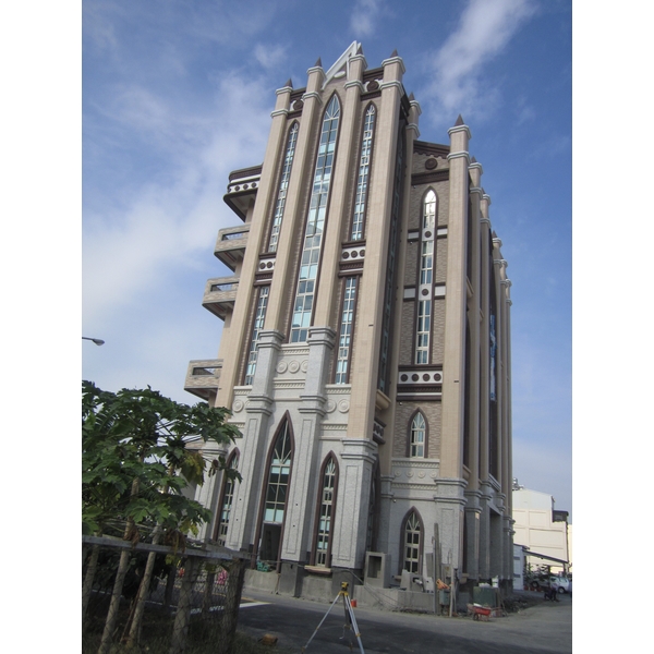 GMRC帷幕牆板/GMRC裝飾構件/GRP雕塑造型/GRG天花造型 GMRC帷幕牆板/GMRC裝飾構件/GRP雕塑造型/GRG天花造型-豪門國際開發股份有限公司