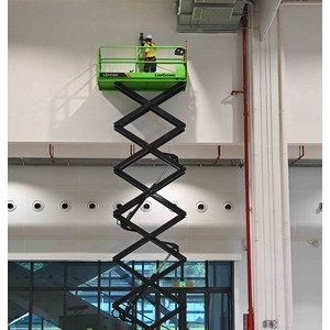 LS1414H 自行剪叉式高空作業平台 (液驅),宏欣起重有限公司