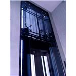 電梯車箱玻璃抓具門面 - 華鑫創意工程有限公司