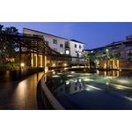 若山牧水弧形玻璃採光罩 - 高米金屬鍛造有限公司