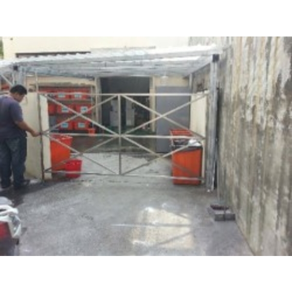 檢疫是白鐵圍籬