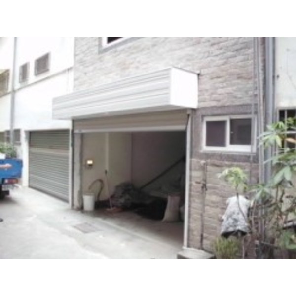 外捲式捲門安裝後,振東專業捲門工程行