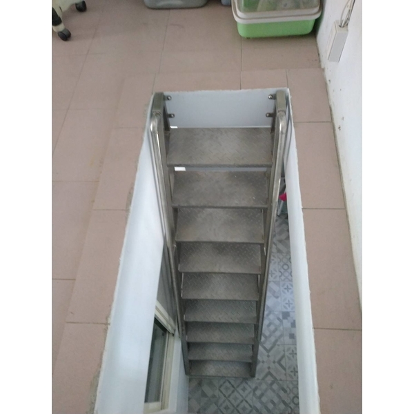 室內不鏽鋼樓梯 室內不鏽鋼樓梯,興泰工程行