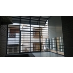 白鐵窗 加平台-興泰工程行