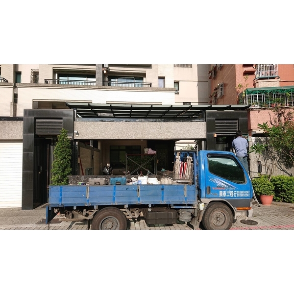 採光罩-興泰工程行