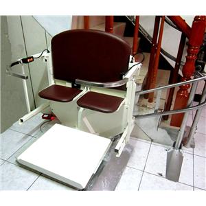 雙人樓梯升降椅 (5) , 騰城科技有限公司