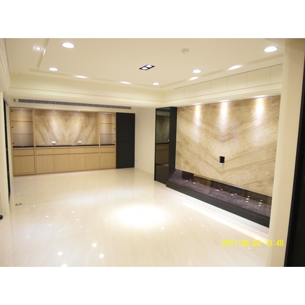 餐櫃及電視牆,利鴻廣建材有限公司