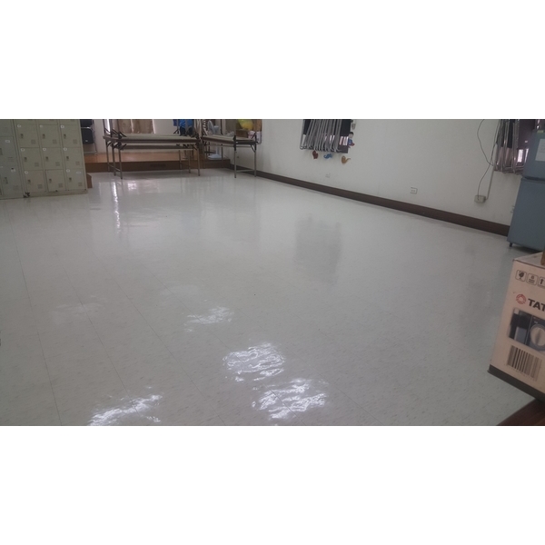 辦公室洗地打蠟-宸潔環境清潔維護服務社