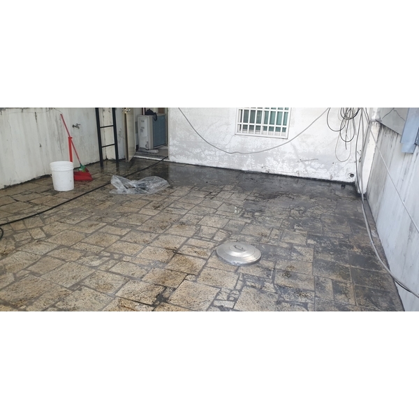 外牆地磚污垢清潔