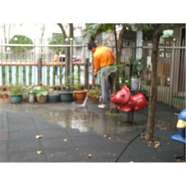 一般學校、幼稚園,麗潔清潔有限公司