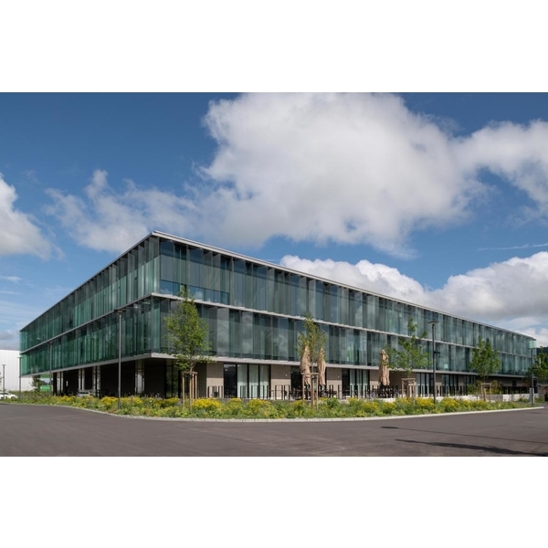 瑞士聖加侖-利德爾·施韋茨總部-Saflex 結構 （DG41）， 8 毫米厚玻璃-欣昭實業股份有限公司