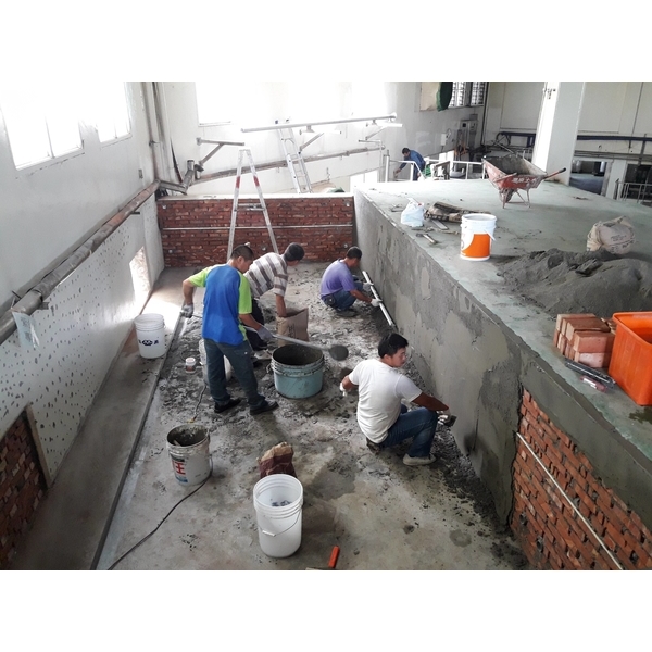 土水粉刷廠房 土水粉刷廠房,灃泉土木包工有限公司