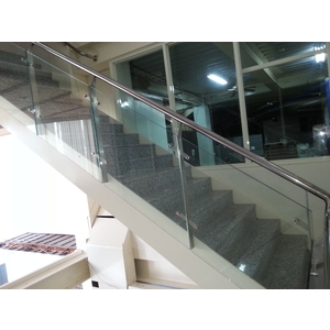 辦公室玻璃扶手