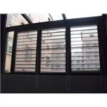 百葉窗 - 新世紀金屬門窗