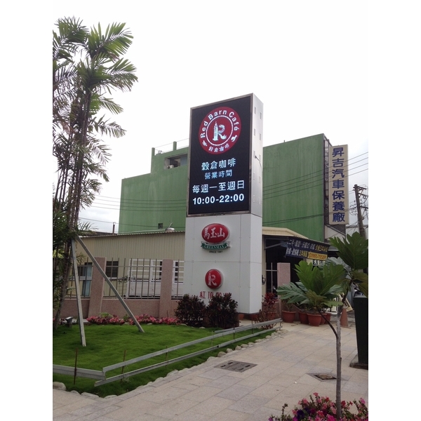 雙面式不銹鋼電視牆工程