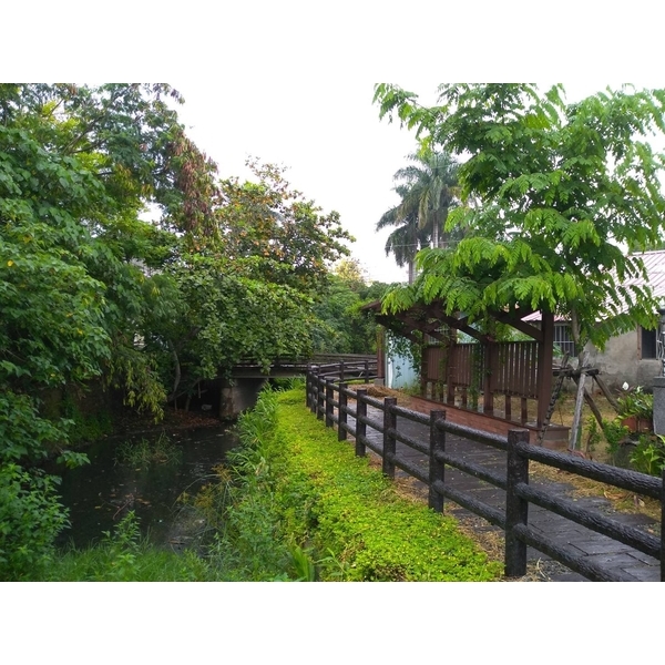 仿木欄桿及枕木步道,三榮建材工業股份有限公司