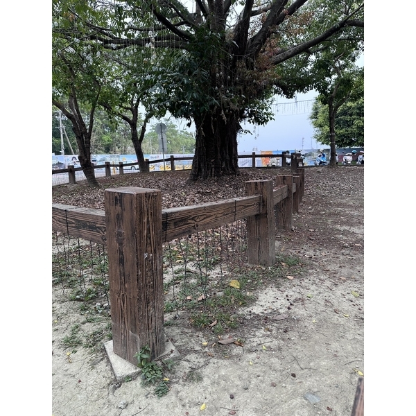 仿燒杉木欄杆,三榮建材工業股份有限公司