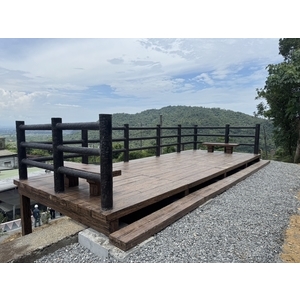 仿木平台及欄桿