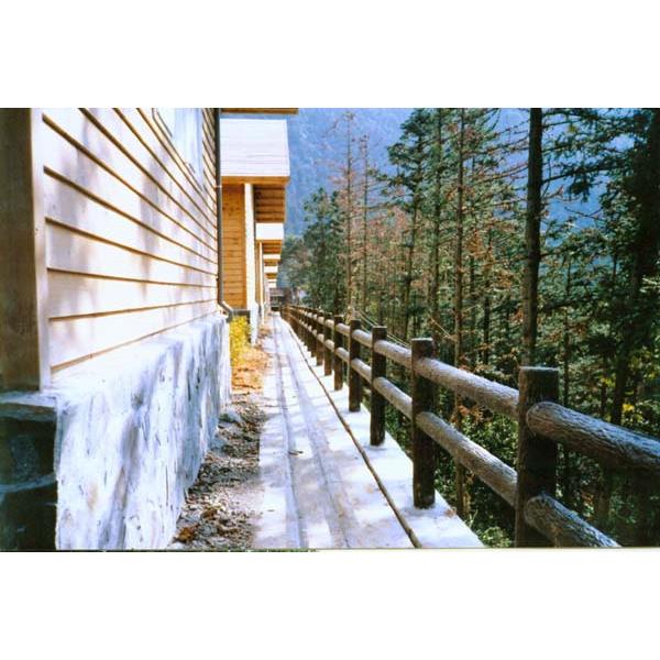 B-4仿櫟木欄杆,三榮建材工業股份有限公司