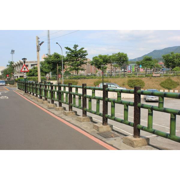 仿竹及櫟木欄杆,三榮建材工業股份有限公司