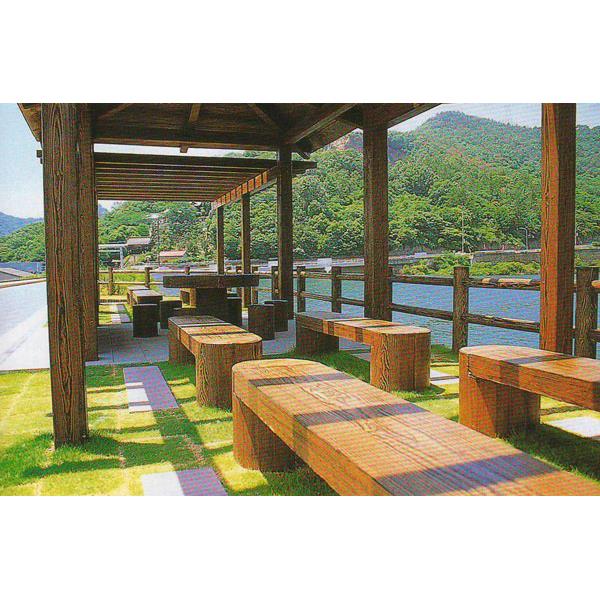 仿木椅,三榮建材工業股份有限公司