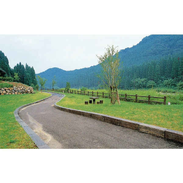 D-5Y路緣石、桌椅、欄杆,三榮建材工業股份有限公司