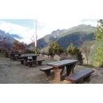 T-8Y桌 F-7Y椅 - 三榮建材工業股份有限公司