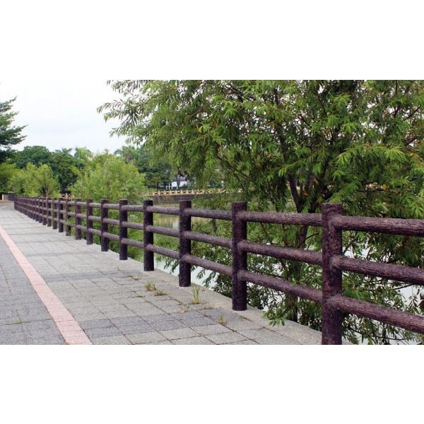 B-12櫟木欄杆 B-12櫟木欄杆,三榮建材工業股份有限公司