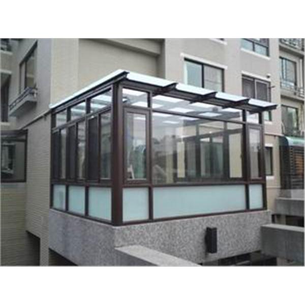 玻璃屋,銘得玻璃工程行