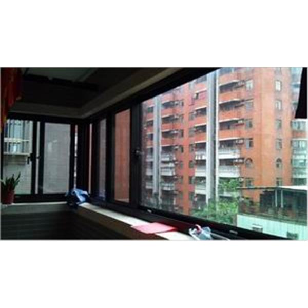 玻璃屋,銘得玻璃工程行