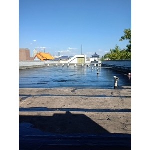 屋頂抗拉油毛氈防水施工