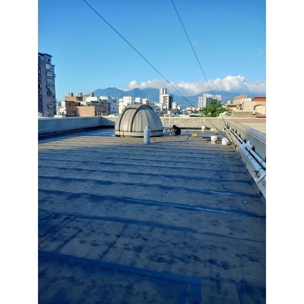 屋頂熱熔毯防水施工