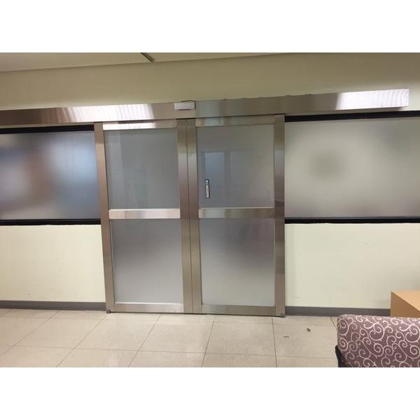 不銹鋼毛絲面爽開自動門