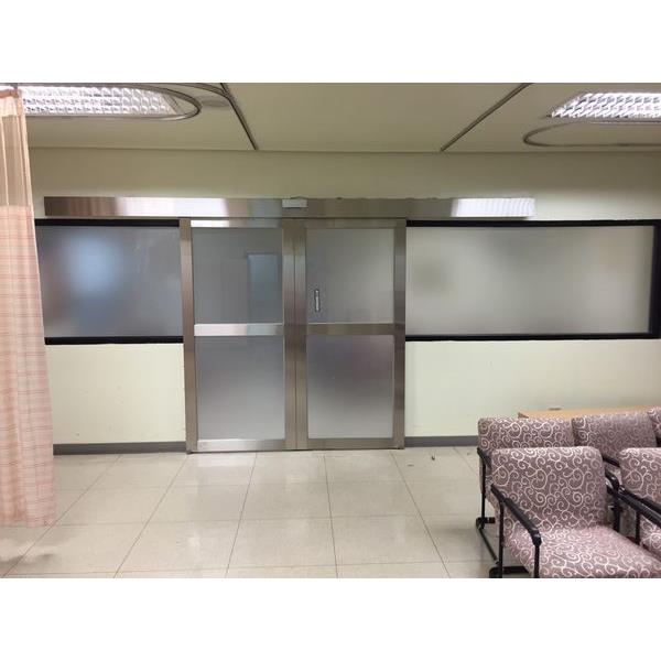 不銹鋼毛絲面爽開自動門