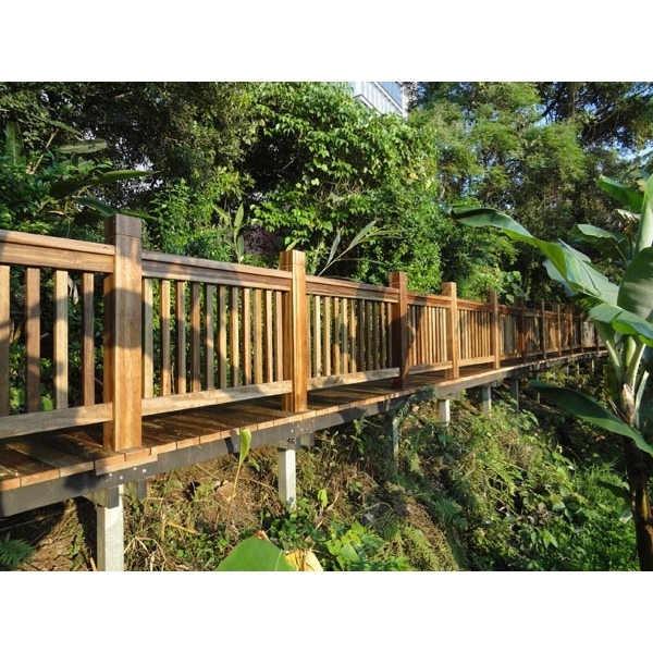 黃金柚木欄杆、棧道,尼可企業社