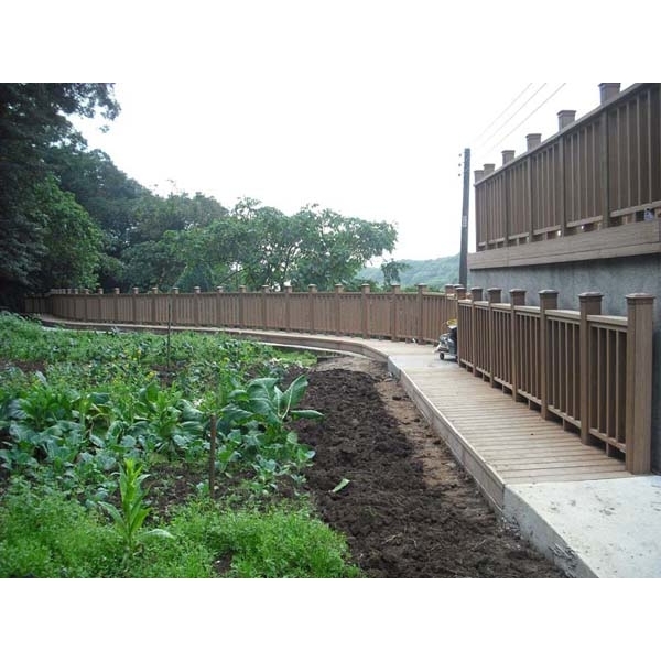 塑木棧道、欄杆,尼可企業社