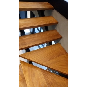 龍骨樓梯非洲柚木踏板