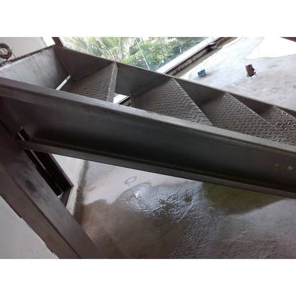 鍍鋅板樓梯1,昇順工程行
