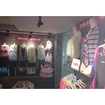 店面裝修 - 穎坤室內裝修設計工程有限公司