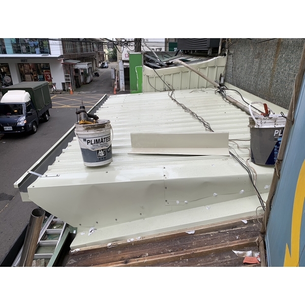 烤漆浪板 烤漆浪板,育鴻工程行