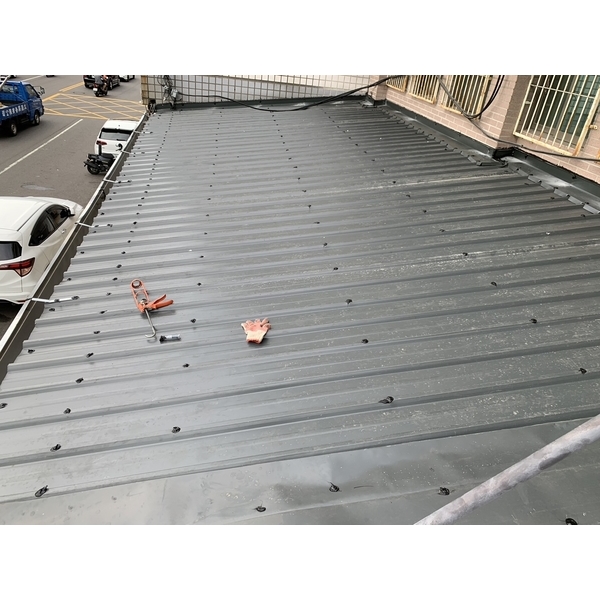 烤漆浪板 烤漆浪板,育鴻工程行