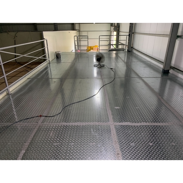 鋼構工程-育鴻工程行