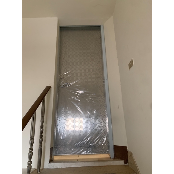 白鐵門,育鴻工程行