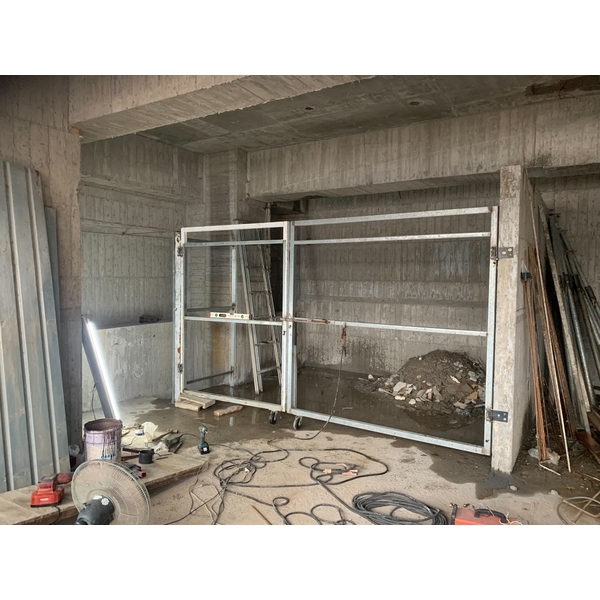 鐵件拉門,育鴻工程行