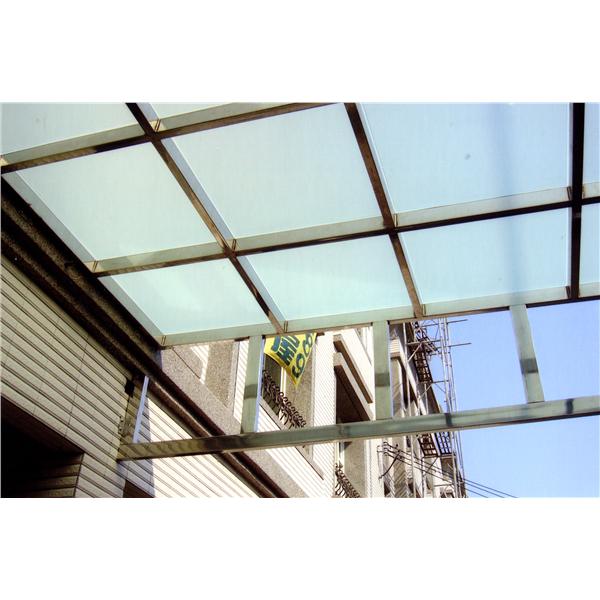 玻璃採光罩,育鴻工程行